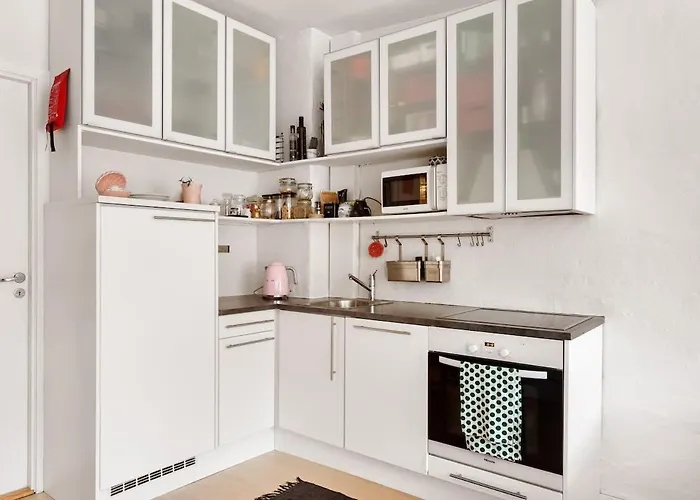 Dinbnb I 400m To Stortinget And Metro I Private Roof Terrace Casa vacanze Oslo