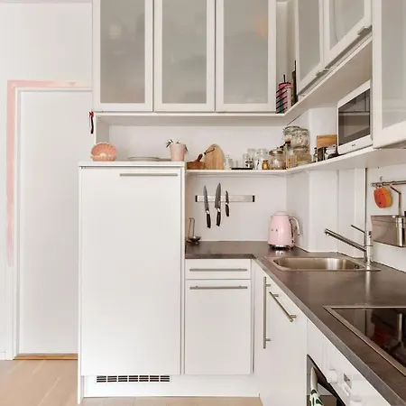 Dinbnb I 400m To Stortinget And Metro I Private Roof Terrace Holiday home *
